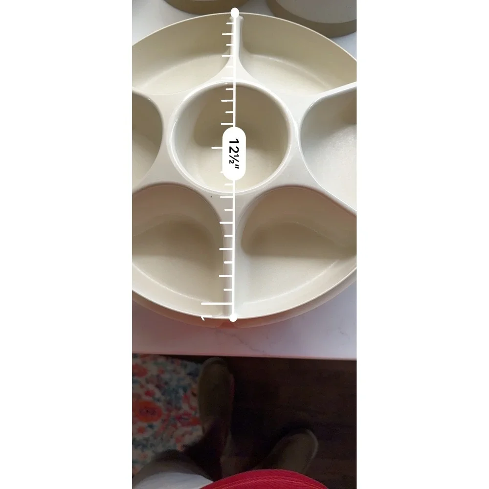 Vintage‎ Tupperware Beige Round 6 Section Divided Serving Party Platter